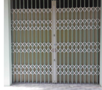 CỬA KÉO SẮT CÓ LÁ ĐÀI LOAN U 1.2LY