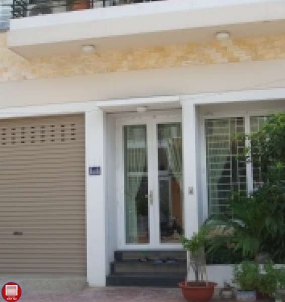 Cửa cuốn đài loan AT02